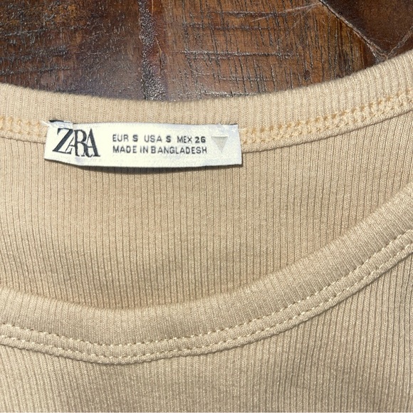 Zara Sleeveless Basic Ribbed Crop Tank Tops Tan Color Size Small - Picture 4 of 6